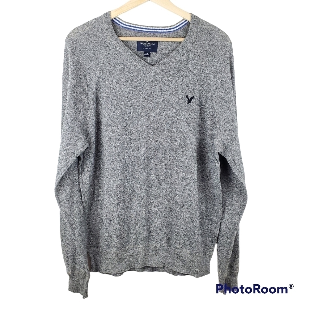 AMERICAN Eagle Medium‎ V-neck Gray Sweater Classic Fit New with tags